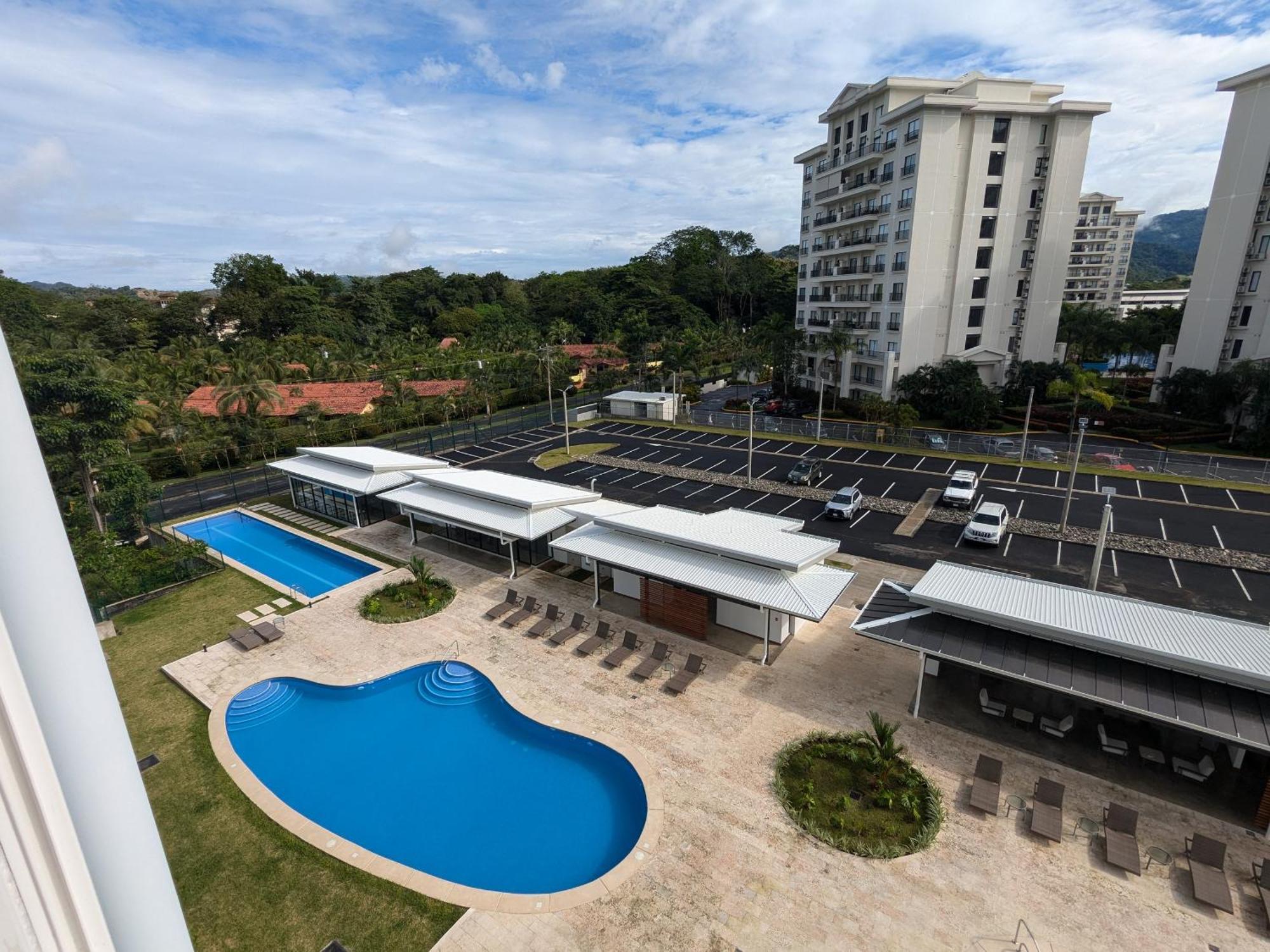 Appartamento Jaco Beach, Viva Jaco, Ac, Hot Water, 3 Pools, Bbq, Rancho, Office, Gym Esterno foto